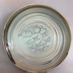 צלחת קרמיקה מעוטרת 35